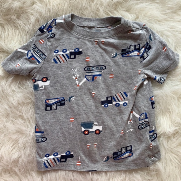 Old Navy toddler t-shirt - Picture 1 of 3